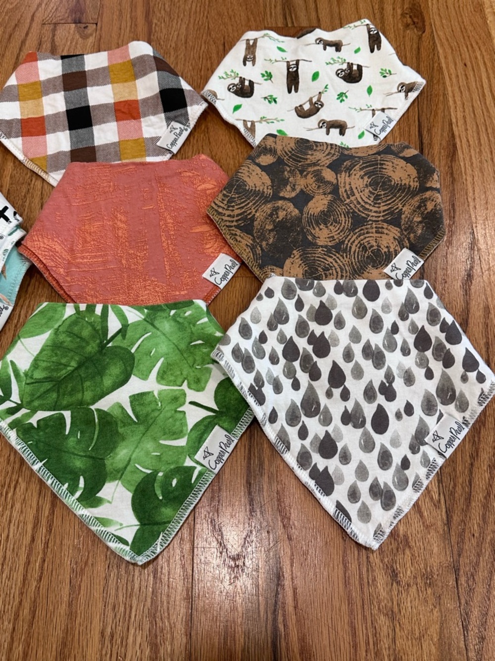 NWOT Copper Pearl Bibs, Set of 9 Mixed Prints - Picture 4 of 10